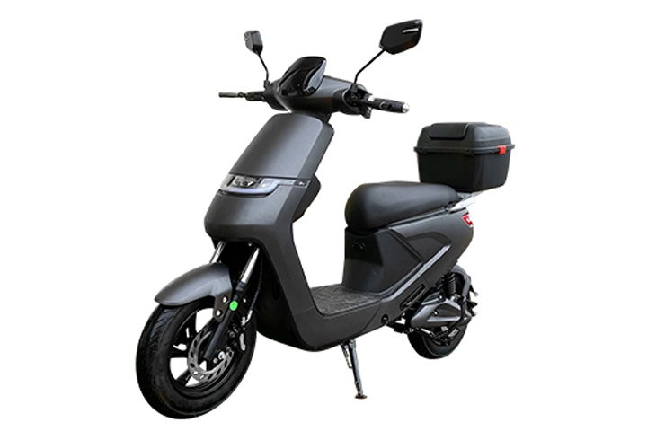 Electric moped with pedals