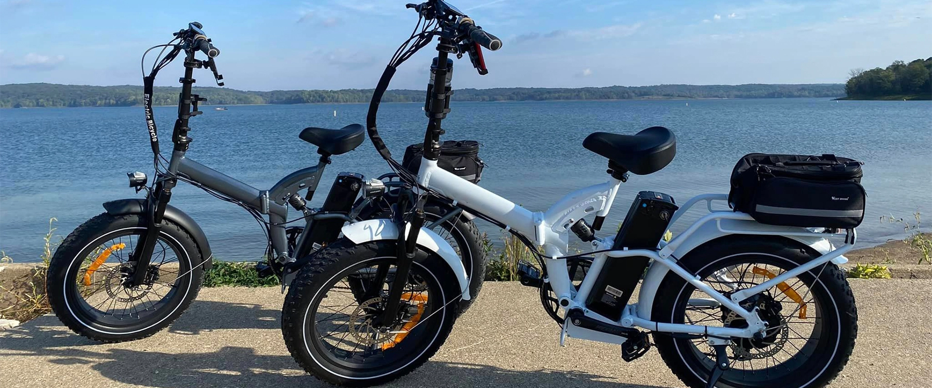 Ebike per pneumatici grassi a sospensione completa