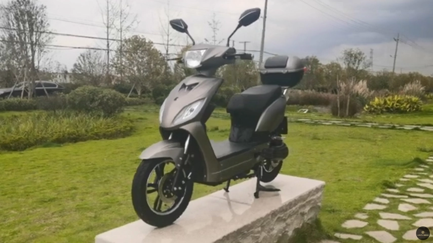 Scooter elettrico più venduto con pedalata assistita