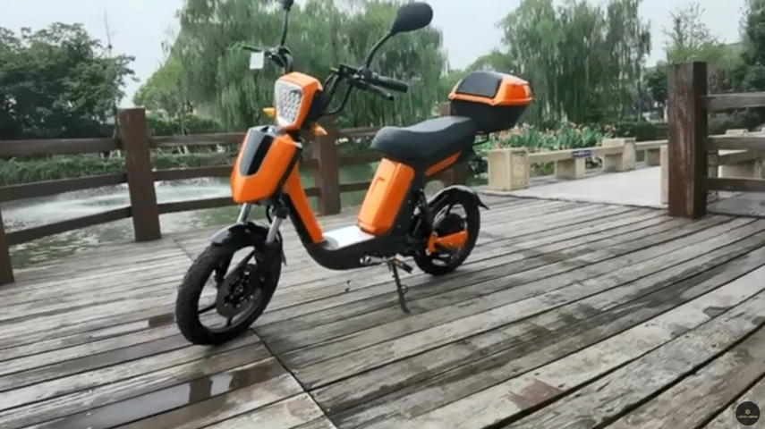 Scooter elettrico a pedalata assistita più venduto per il pendolarismo